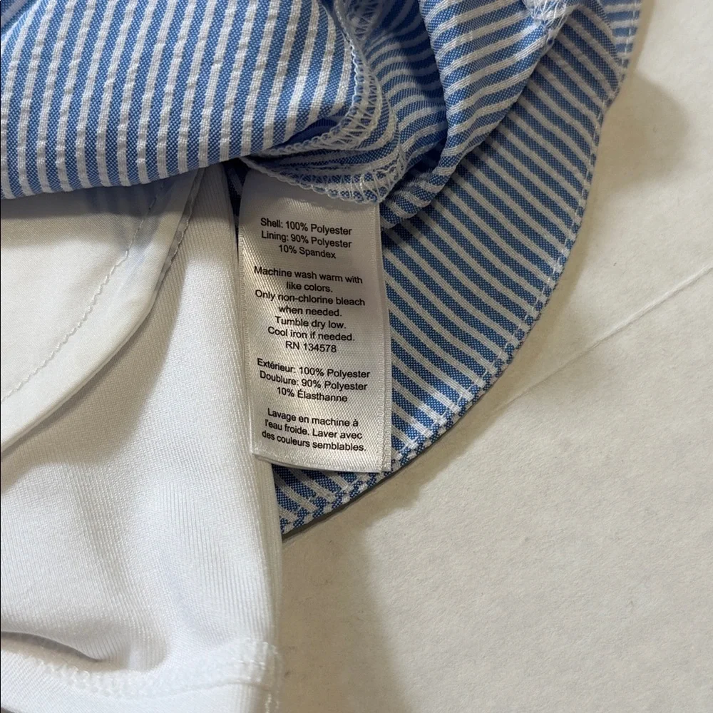 Vineyard Vines Seersucker Scalloped Performance Skort 17” - Picture 8 of 11